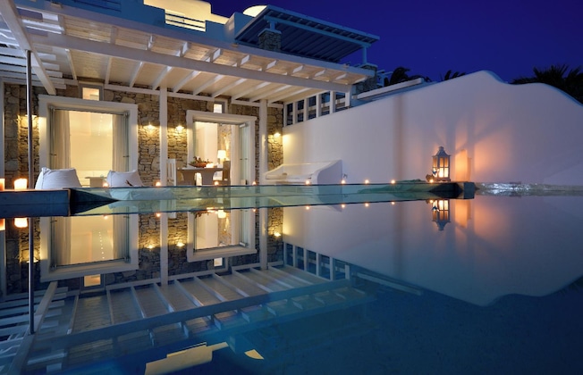 Gallery - Saint John Hotel Villas & Spa