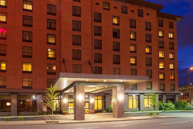 Gallery - Hampton Inn & Suites Pittsburgh-Downtown