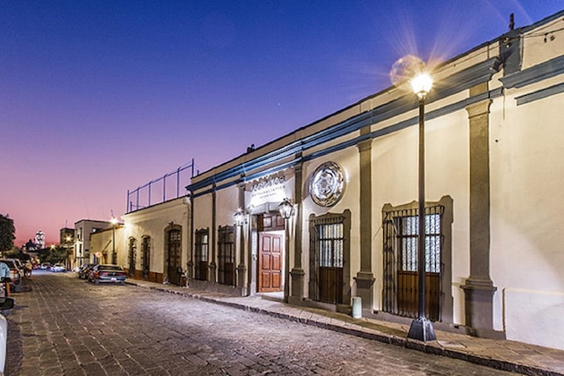Gallery - Dos Patios Querétaro Curamoria Collection
