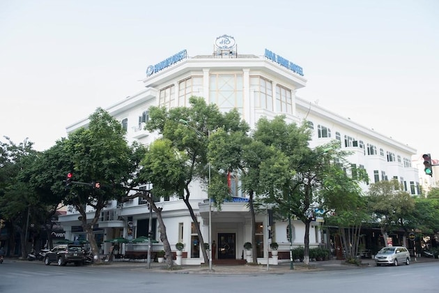 Gallery - Hoa Binh Hotel