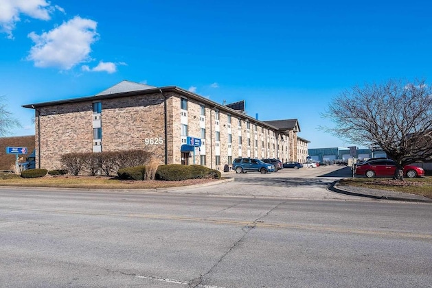 Gallery - Motel 6 Bridgeview