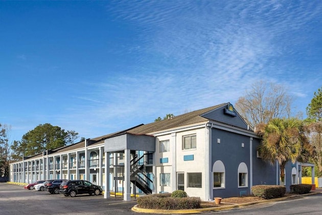 Gallery - Days Inn By Wyndham Columbia