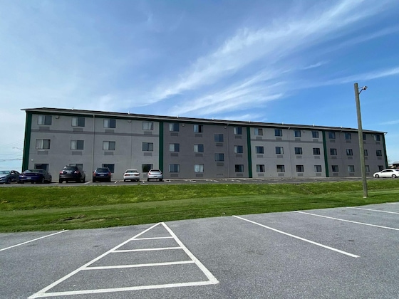 Gallery - Motel 6 Lancaster, Pa