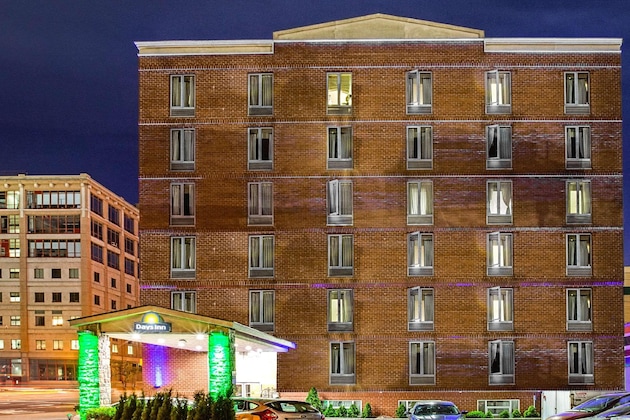 Gallery - Days Inn By Wyndham Long Island City