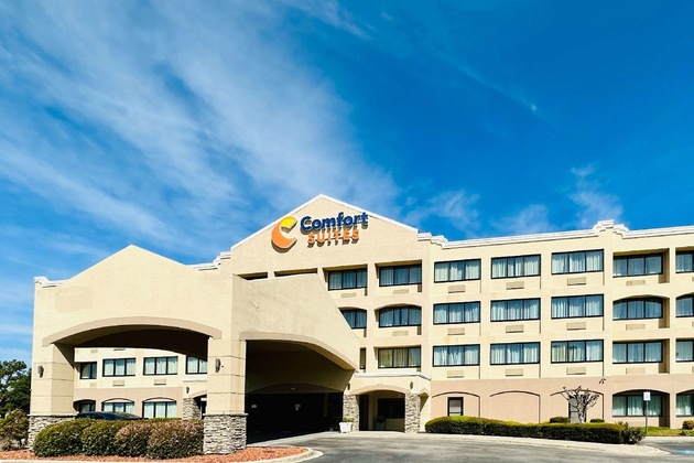 Gallery - Comfort Suites Lumberton