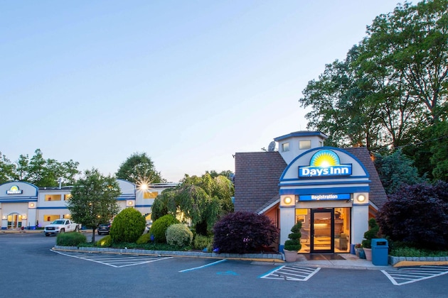Gallery - Days Inn By Wyndham Nanuet   Spring Valley