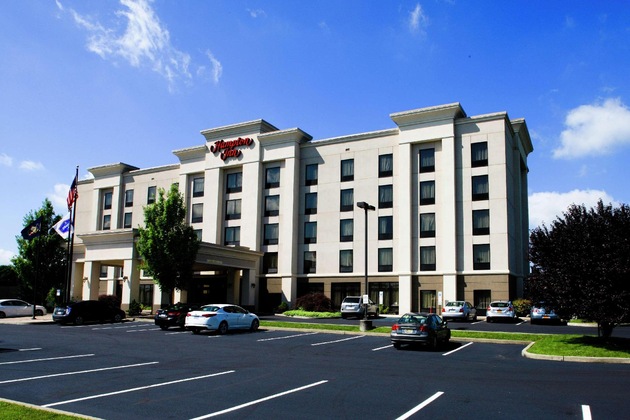 Gallery - Hampton Inn Easton