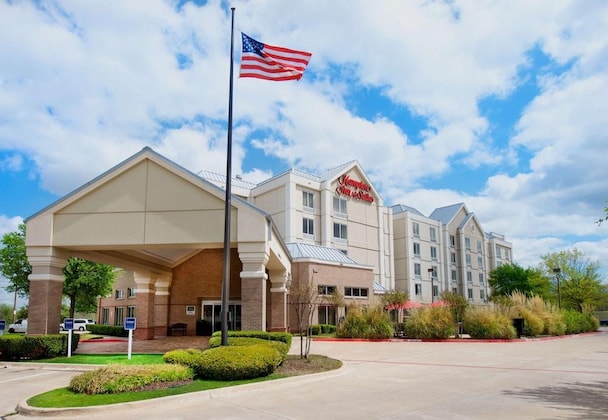 Gallery - Hampton Inn & Suites N. Ft. Worth-Alliance Airport