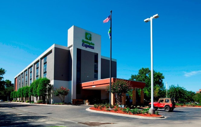 Gallery - Holiday Inn Express Tallahassee - I-10 E By Ihg