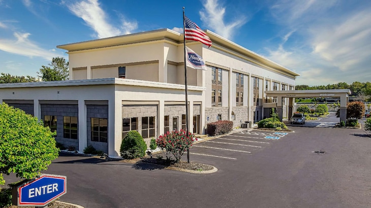 Gallery - Hampton Inn Dickson