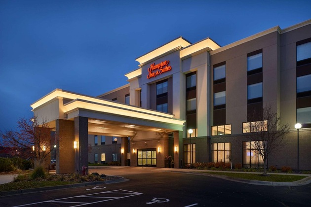 Gallery - Hampton Inn & Suites Rogers