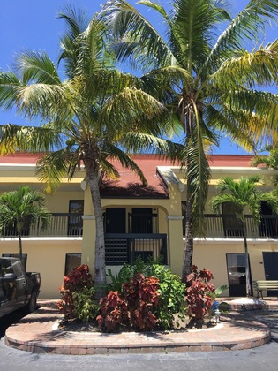 Gallery - Days Inn By Wyndham Florida City