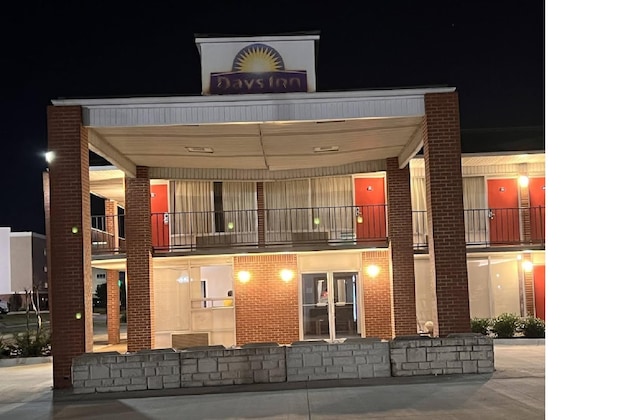 Gallery - Days Inn By Wyndham Jonesboro Ar