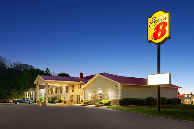 Gallery - Super 8 By Wyndham Mt. Vernon