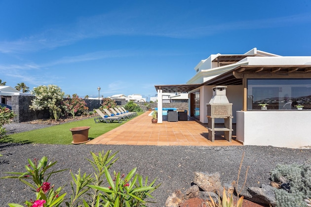 Gallery - Villas Coral Deluxe