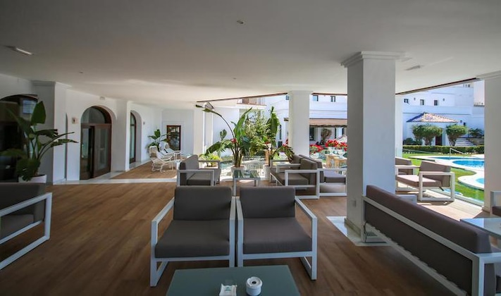 Gallery - Hotel Doña Lola Zahara