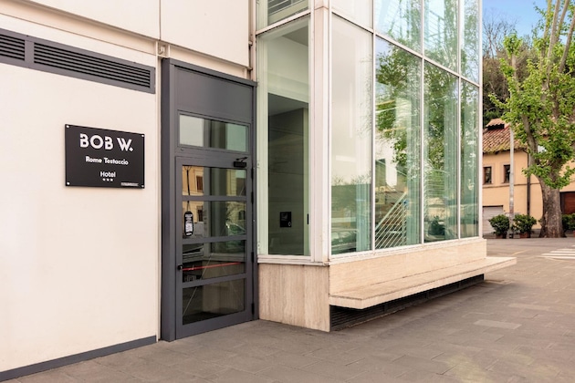 Gallery - Bob W Rome Testaccio