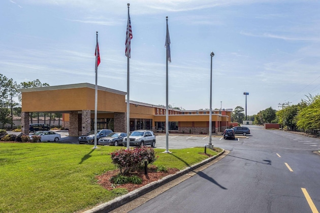 Gallery - Quality Inn & Suites Chattanooga