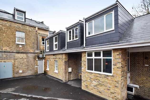 Gallery - Access Shepherd's Bush