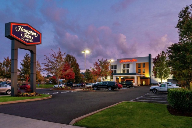 Gallery - Hampton Inn Eugene