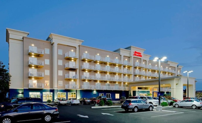 Gallery - Hampton Inn & Suites Ocean City   Bayfront-Convention Center