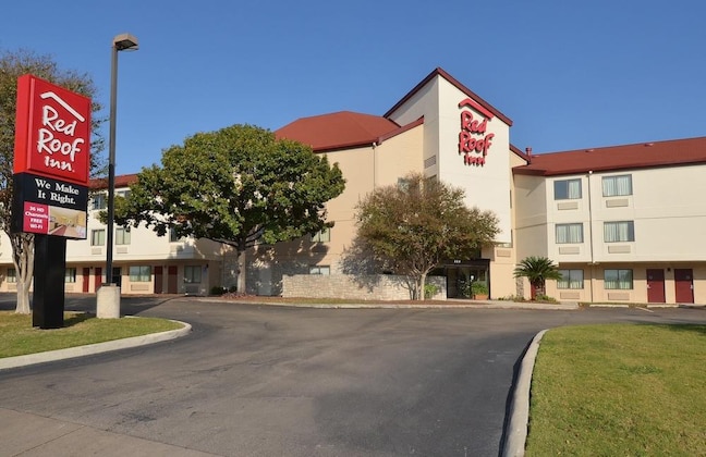 Gallery - Red Roof Inn San Antonio - Airport