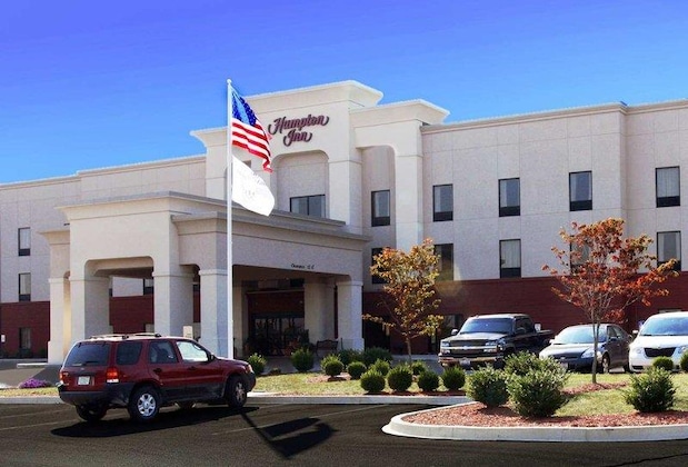 Gallery - Hampton Inn Maysville