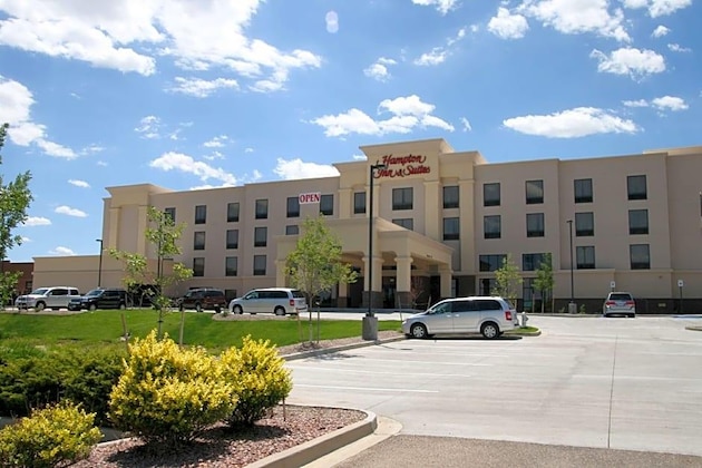 Gallery - Hampton Inn & Suites Pueblo North