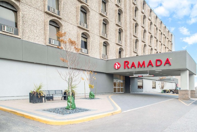 Gallery - Ramada By Wyndham Saskatoon