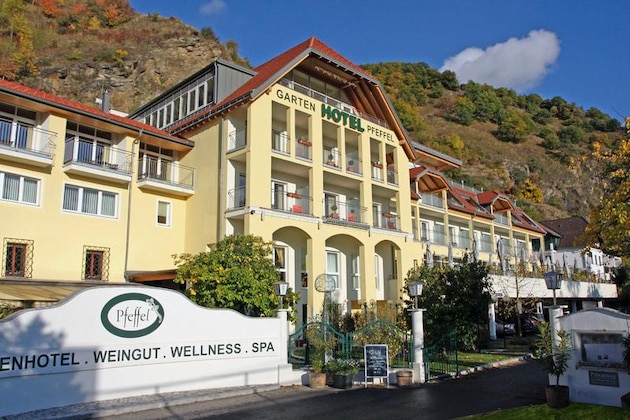 Gallery - Gartenhotel & Weingut Pfeffel D�Rnstein