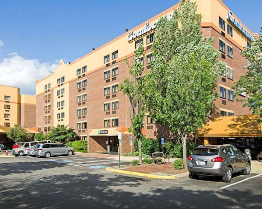 Gallery - Comfort Inn University Center