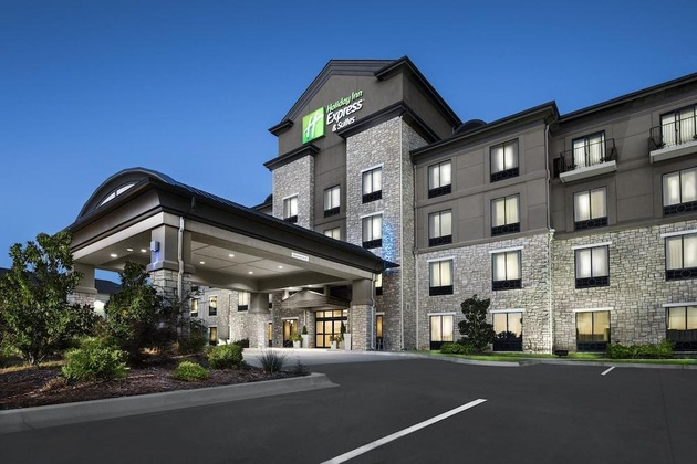 Gallery - Holiday Inn Express & Suites Conway By Ihg