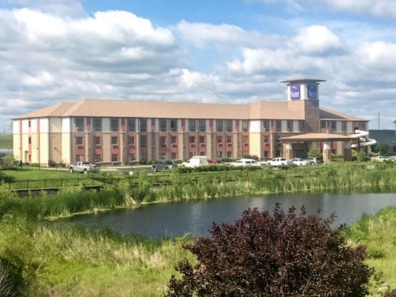 Gallery - Sleep Inn & Suites And Indoor Water Park