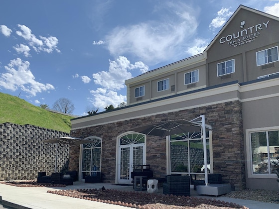 Gallery - Country Inn & Suites By Radisson Asheville Downtown Tunnel Road