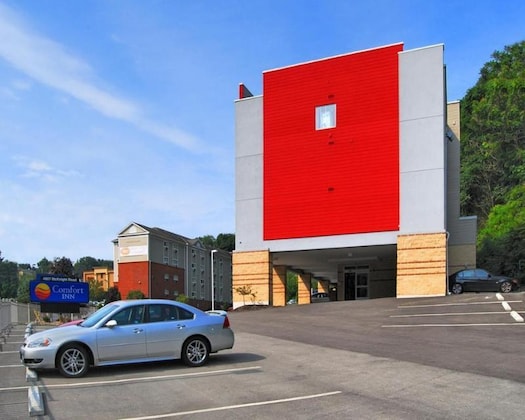 Gallery - Red Roof Inn Pittsburgh