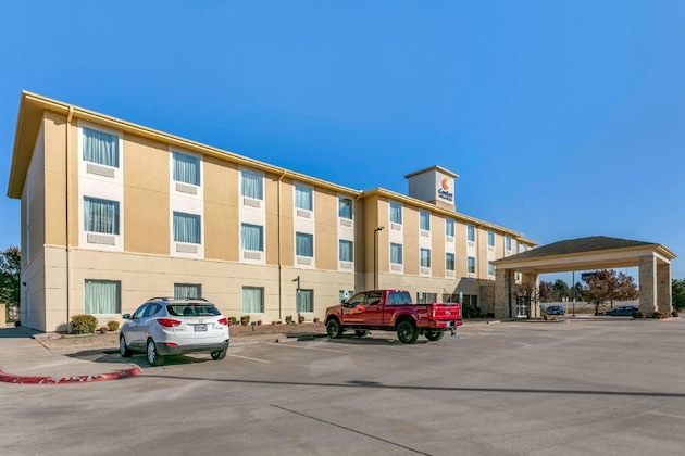 Gallery - Comfort Inn & Suites Van Buren - Fort Smith