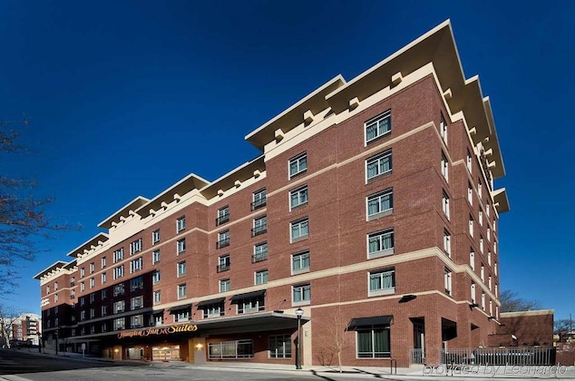 Gallery - Hampton Inn & Suites Raleigh Downtown