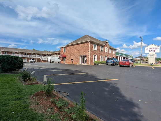 Gallery - Old Bardstown Inn