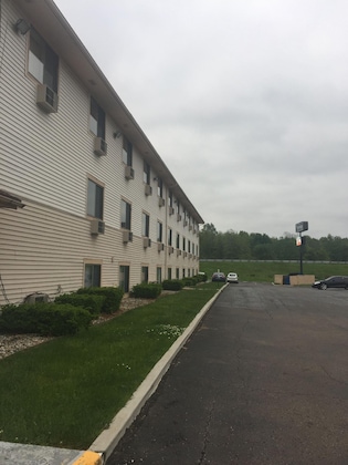 Gallery - Travelodge By Wyndham Battle Creek