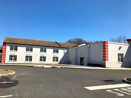 Gallery - Travelodge By Wyndham Bellmawr