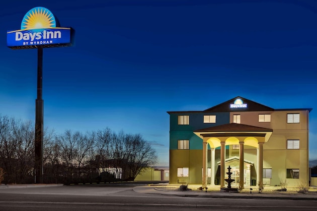 Gallery - Days Inn By Wyndham Bernalillo