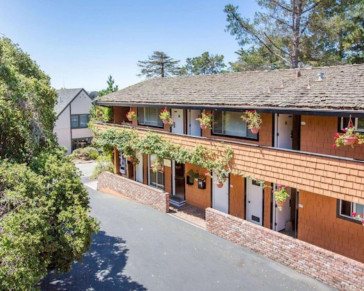 Gallery - Clarion Collection Carmel By The Sea