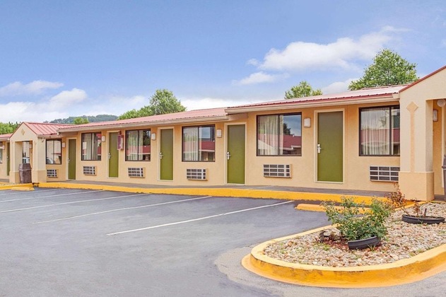 Gallery - Knights Inn Cartersville