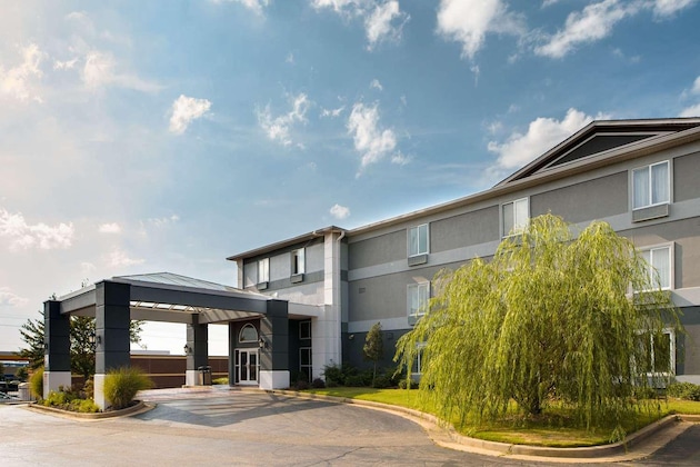 Gallery - Staybridge Suites Memphis-Poplar Ave East, An Ihg Hotel