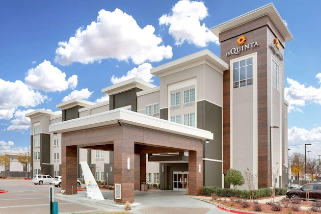 Gallery - La Quinta Inn & Suites Dallas Love Field