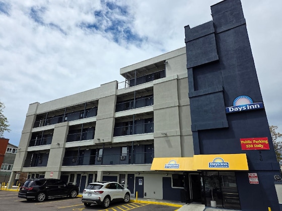 Gallery - Days Inn By Wyndham Denver Downtown