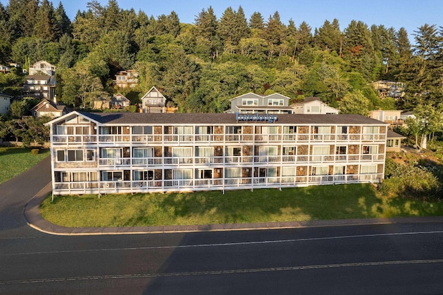 Gallery - Travelodge By Wyndham Depoe Bay