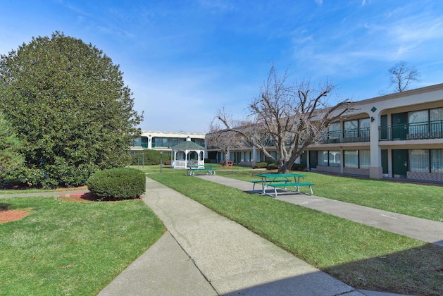 Gallery - Days Inn By Wyndham Elizabeth City