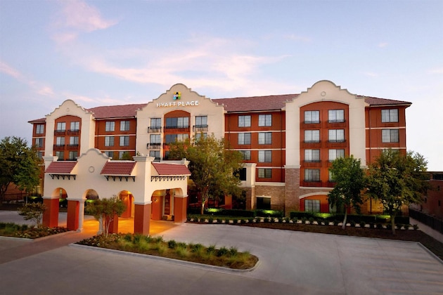 Gallery - Hyatt Place Fort Worth Historic Stockyards