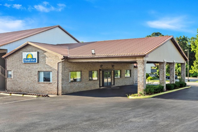 Gallery - Days Inn By Wyndham Huntington